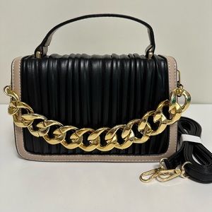 Fashionable Black and Tan Crossbody Handbag